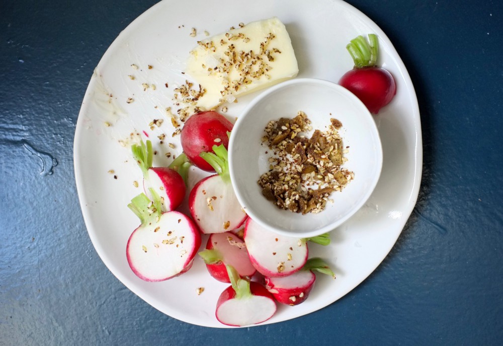radishes-with-butter-bits